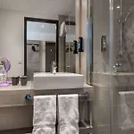 - The Niu, Hide Friedrichshain By Ihg מלון