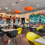 - The Niu, Hide Friedrichshain By Ihg