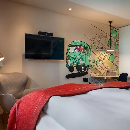 - The Niu, Hide Friedrichshain By Ihg מלון