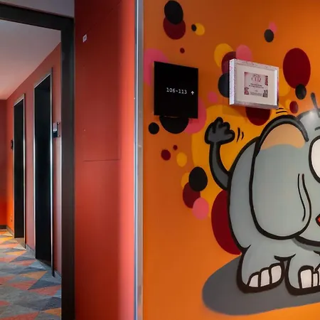- The Niu, Hide Friedrichshain By Ihg فندق