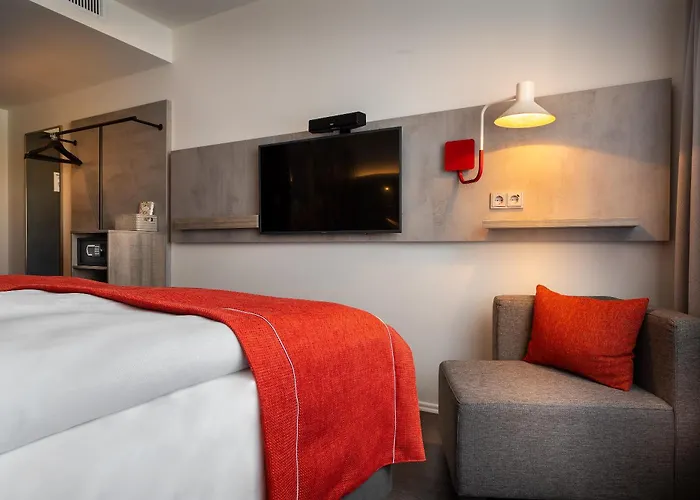 - The Niu, Hide Friedrichshain By Ihg 3* Berlin