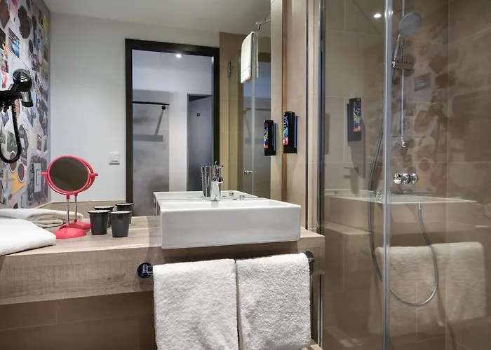 - The Niu, Hide Friedrichshain By Ihg 3* ברלין