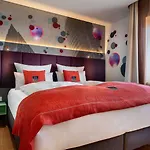 - The Niu, Hide Friedrichshain By Ihg 3* Berlin