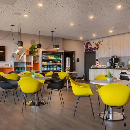 Отель - The Niu, Hide Friedrichshain By Ihg 3*