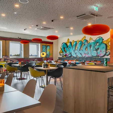 - The Niu, Hide Friedrichshain By Ihg