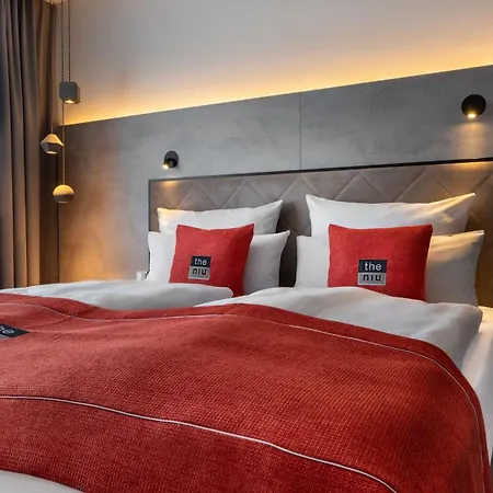 - The Niu, Hide Friedrichshain By Ihg 3* Berlin
