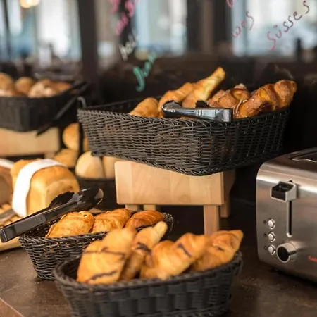 - The Niu, Hide Friedrichshain By Ihg Berlin