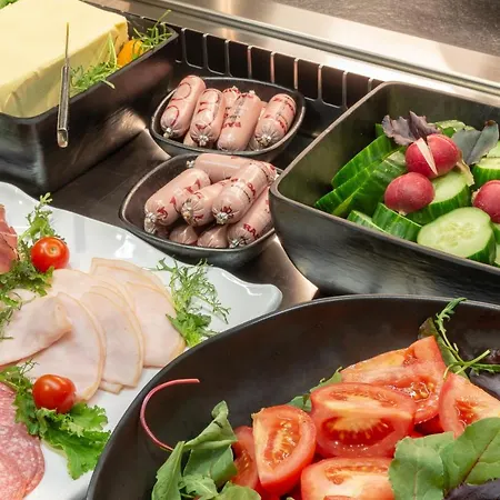 - The Niu, Hide Friedrichshain By Ihg Отель 3*