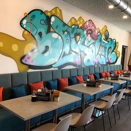 - The Niu, Hide Friedrichshain By Ihg