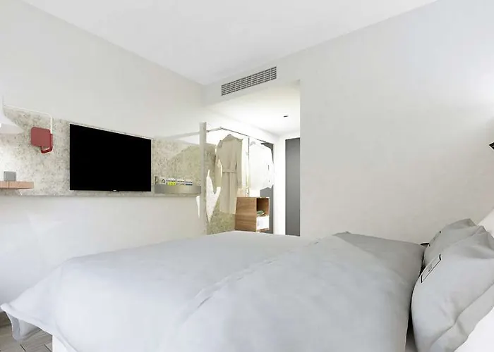 - The Niu, Hide Friedrichshain By Ihg